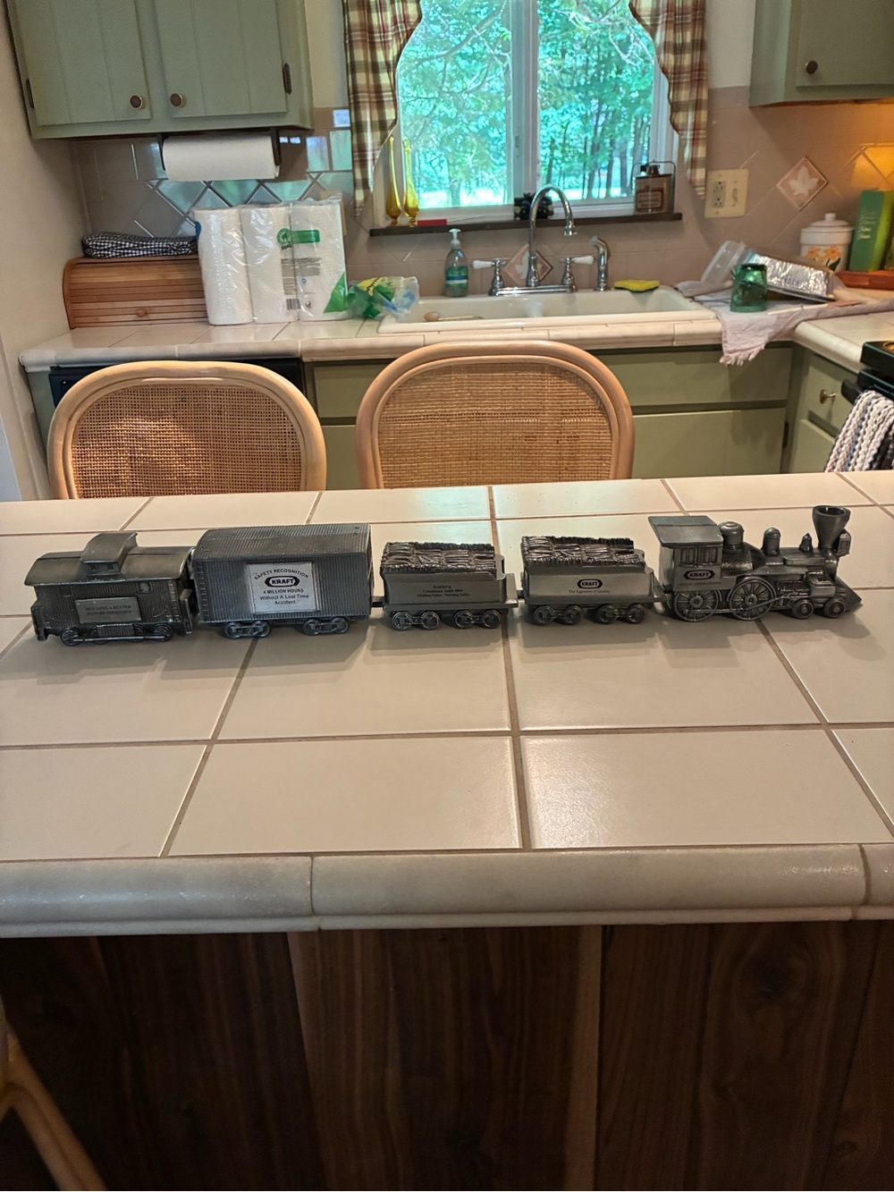 Vintage 5 car Pewter Kraft Branded Corporate Safety Award Train Bank Set
